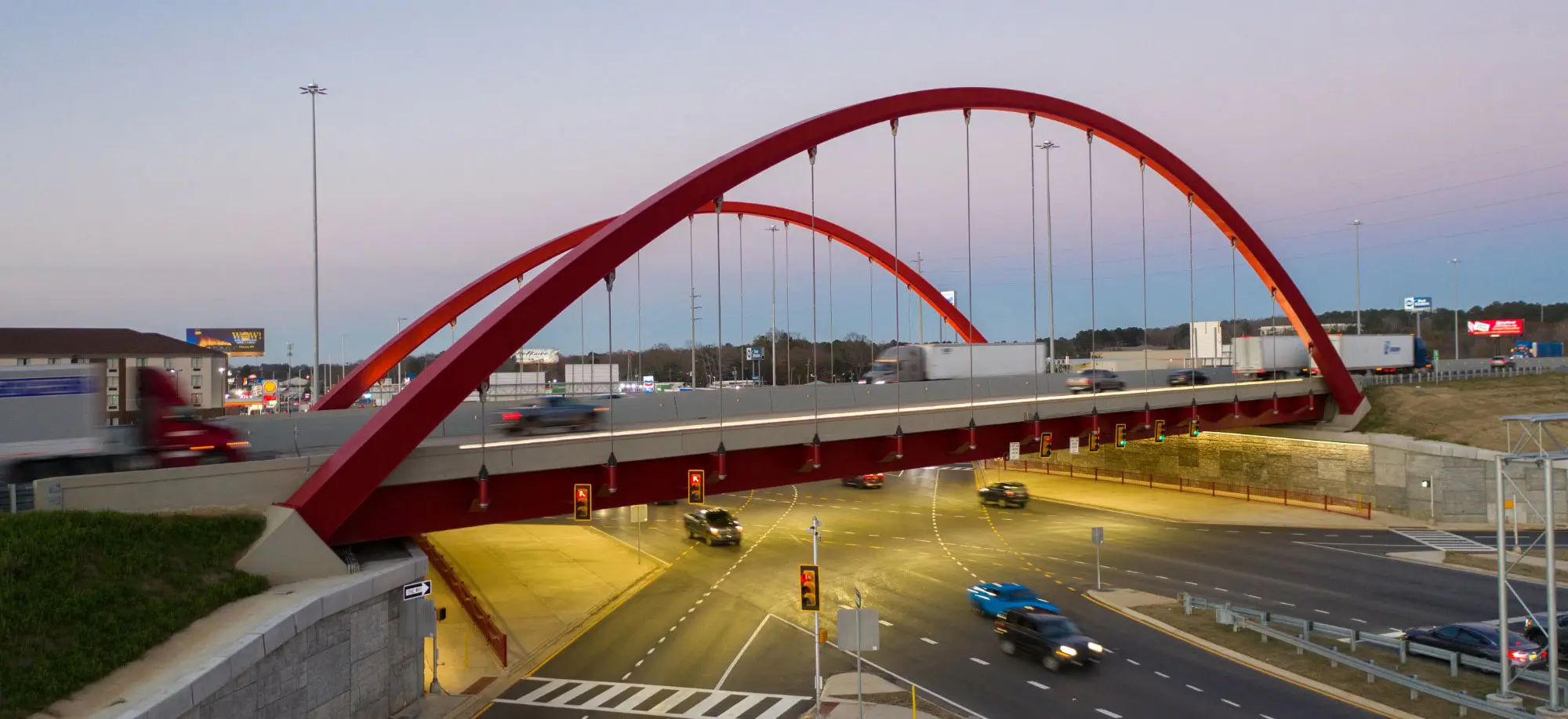 Brasfield & Gorrie: McFarland Blvd Arch Bridge and Single Point Urban Interchange
