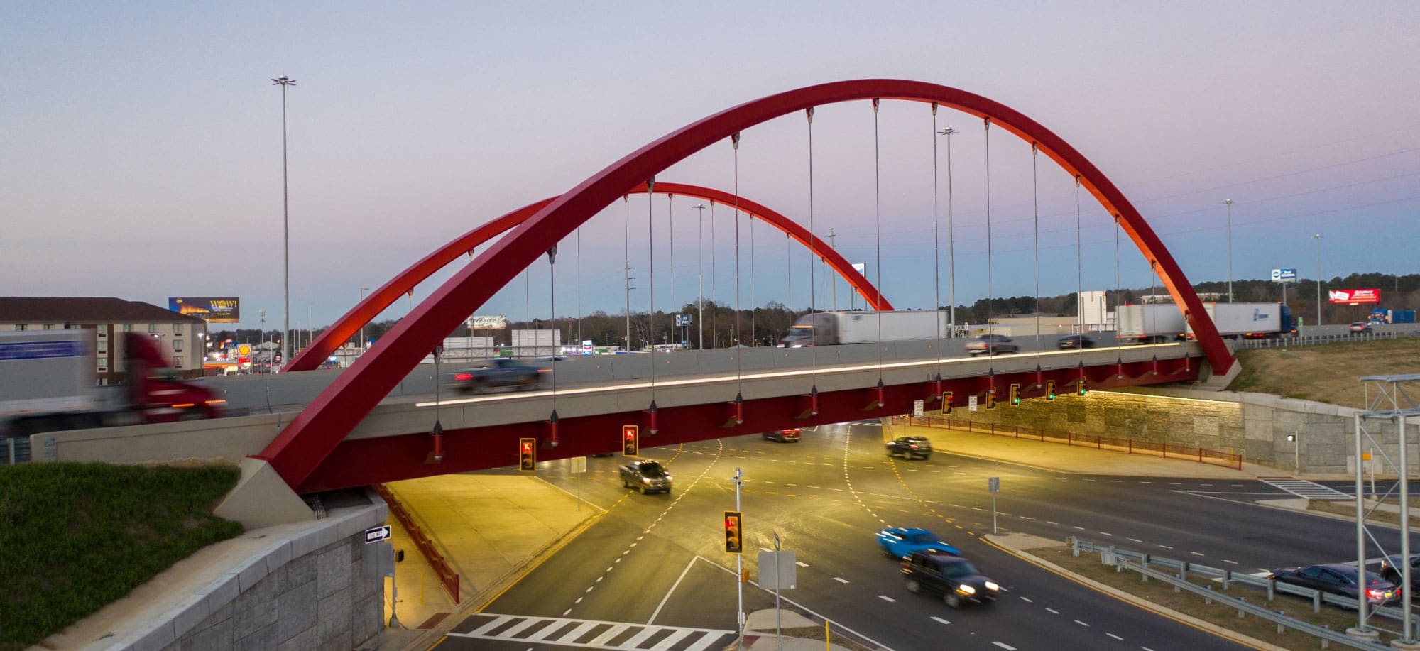 Brasfield & Gorrie: McFarland Blvd Arch Bridge and Single Point Urban Interchange